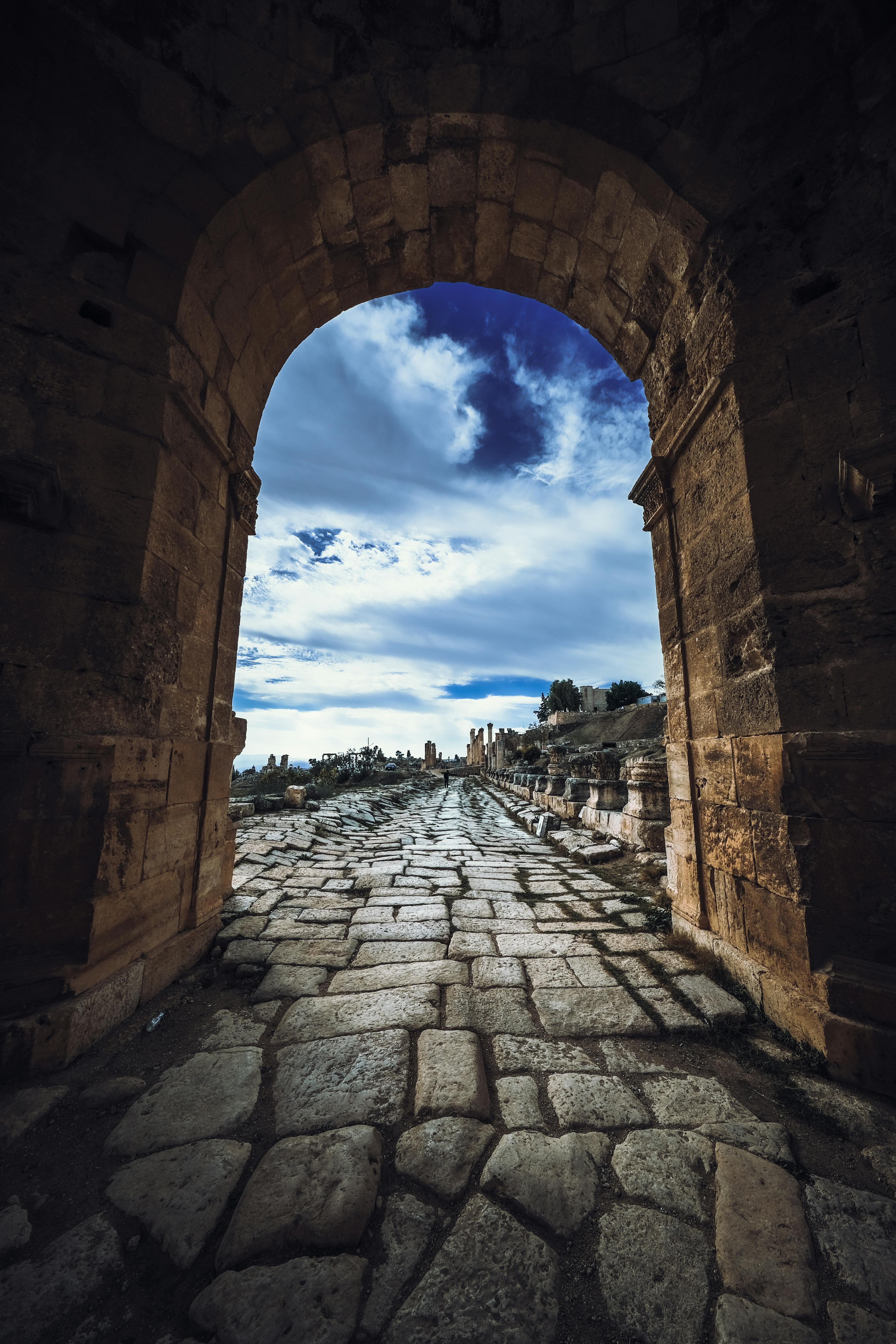 4 Day Tour Jerash, Petra, Rum and Dead Sea